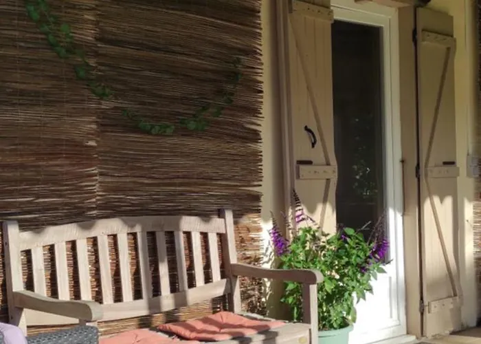 De Nicou - L'auvent Feriehus Monflanquin